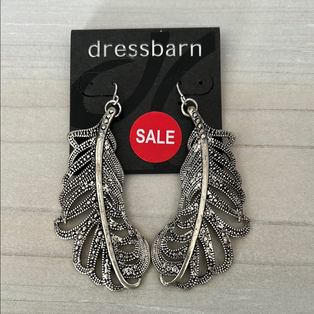 Dressbarn Silver Feather Earrings